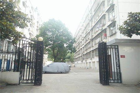 薛城福苑社区3室2厅1卫83m2简单装修